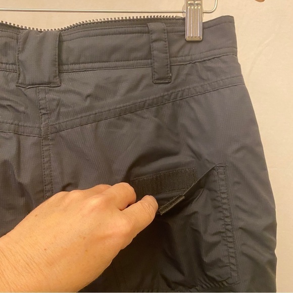 Obermeyer Size 6 Gypsy Ski Snowboard Snow Pants Black Lined Logo High Rise - Picture 10 of 15